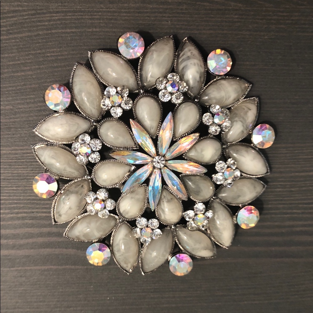 Vintage Crystal Brooch